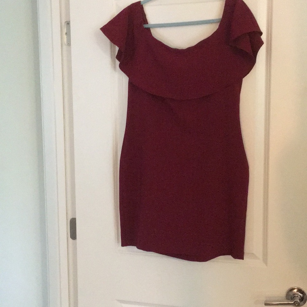 Elegant Burgundy Off-Shoulder Dress